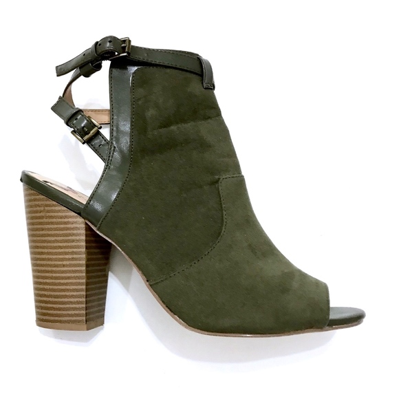 Penny Loves Kenny Green Open-Toe Booties - Picture 3 of 8